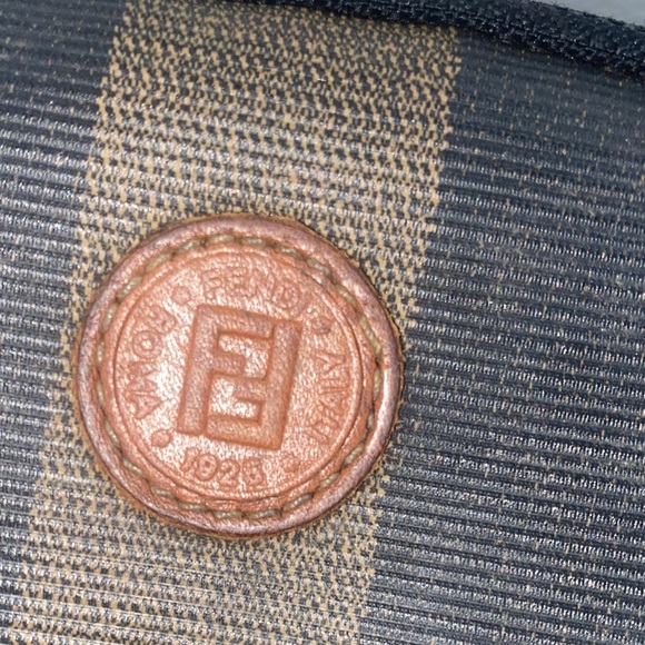 Authentic vintage Fendi Pequin stripe cosmetic pouch - Picture 10 of 10